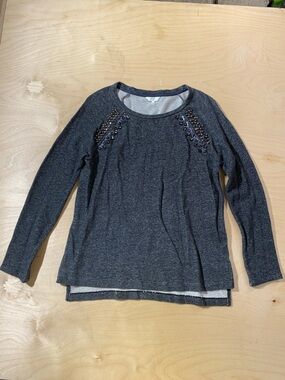crown & ivy Charcoal Beaded Long-Sleeve Top Small (QY)